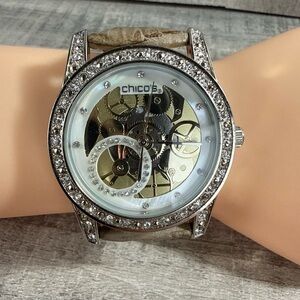 VTG Chicos ladies watch silver tone leather band needs batt
